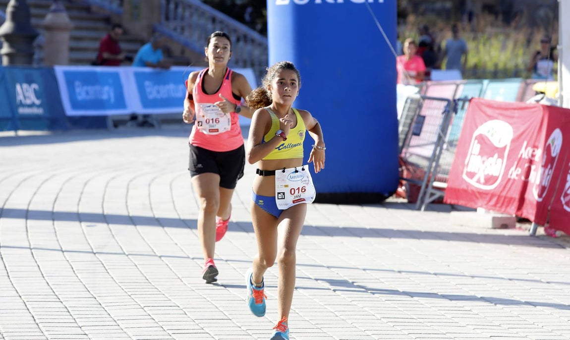 Si has participado en la Carrera de la Mujer, búscate (III)