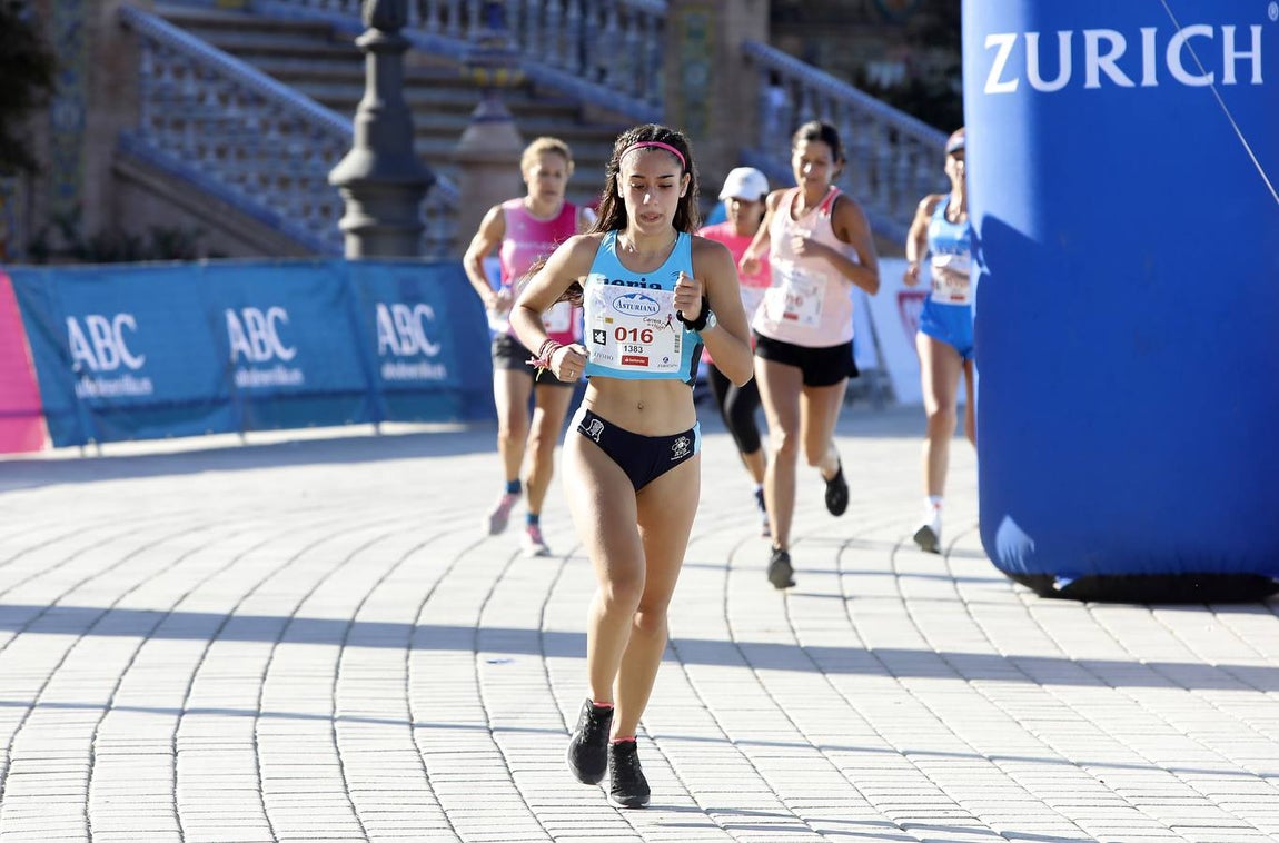 Si has participado en la Carrera de la Mujer, búscate (III)
