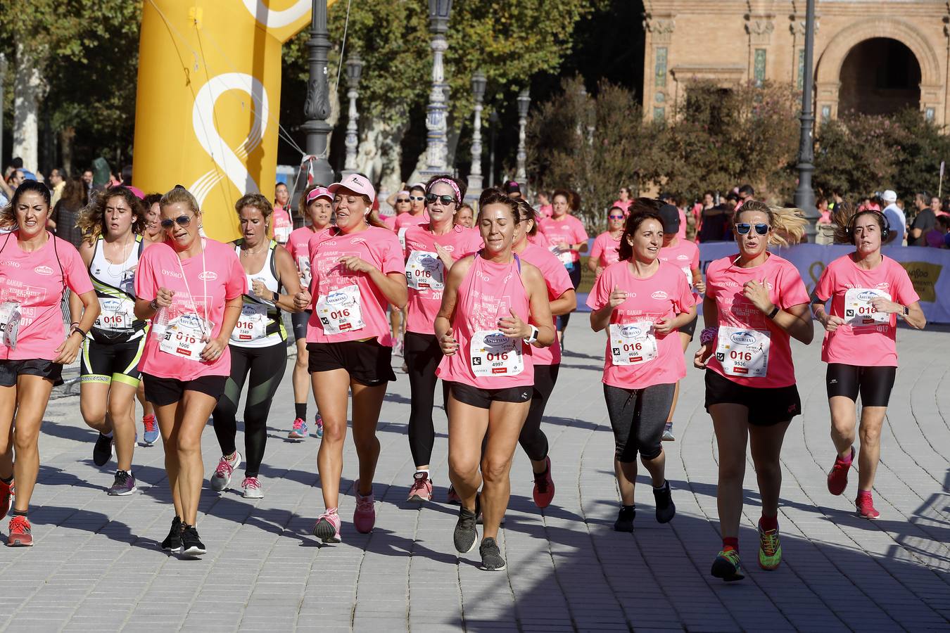 Si has participado en la Carrera de la Mujer, búscate (IV)