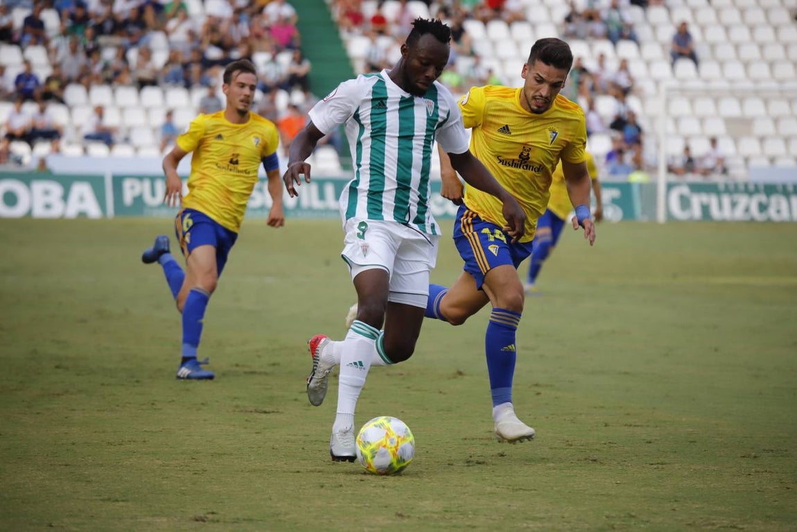 El Córdoba CF-Cádiz CF, en imágenes