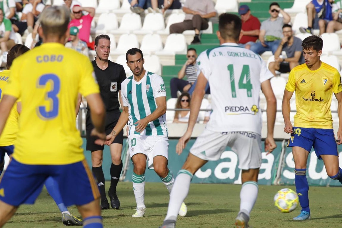 El Córdoba CF-Cádiz CF, en imágenes