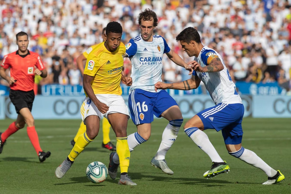FOTOS: Zaragoza 0-2 Cádiz CF
