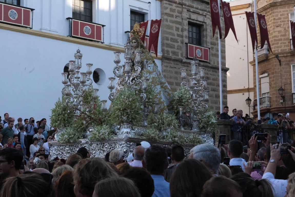 FOTOS: Cádiz celebra la festividad de la Patrona