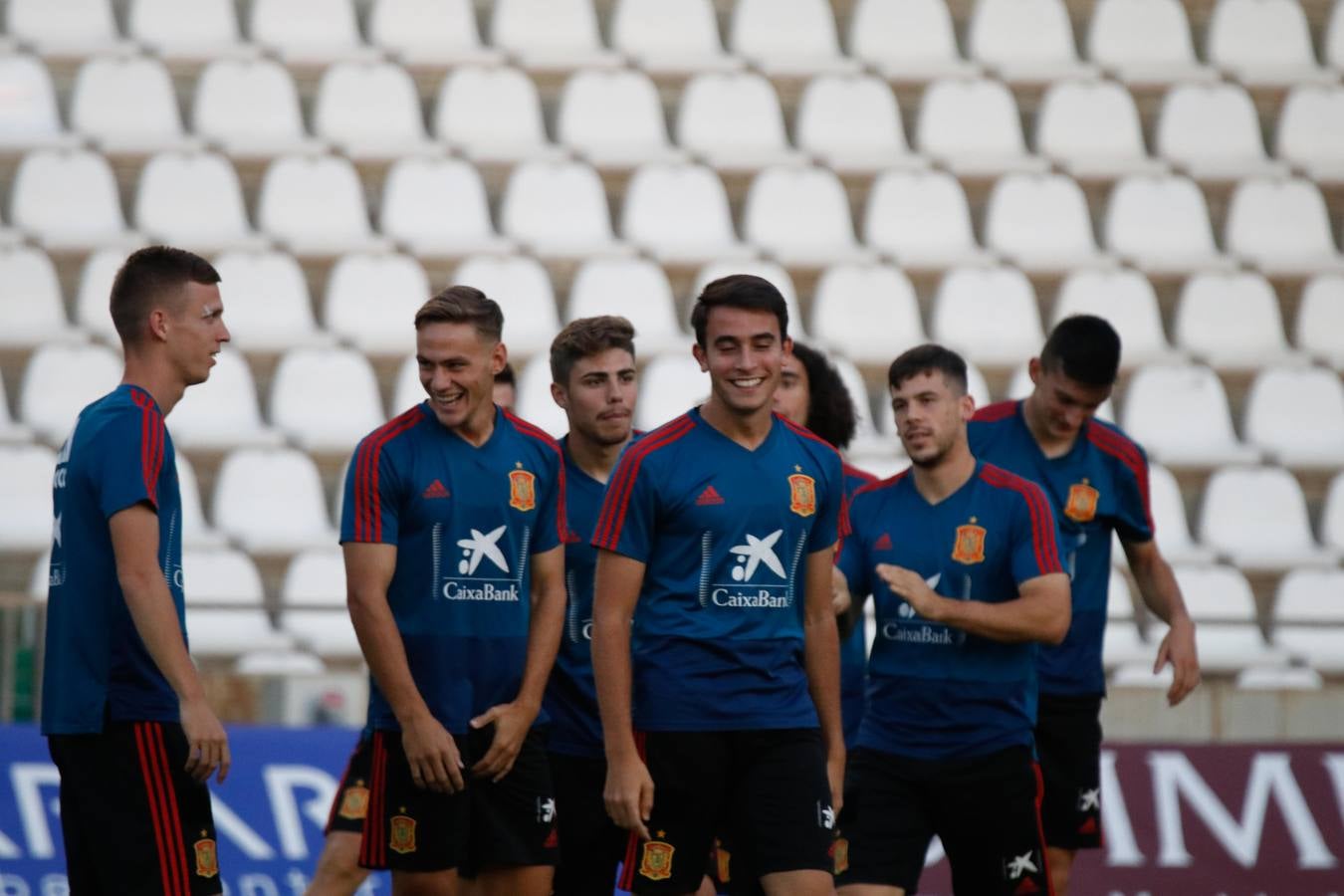 Lo mejor del entrenamiento de España sub 21 en Córdoba, en imágenes