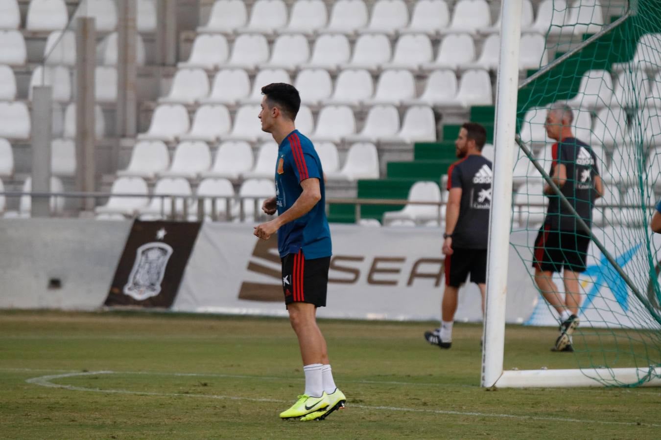 Lo mejor del entrenamiento de España sub 21 en Córdoba, en imágenes