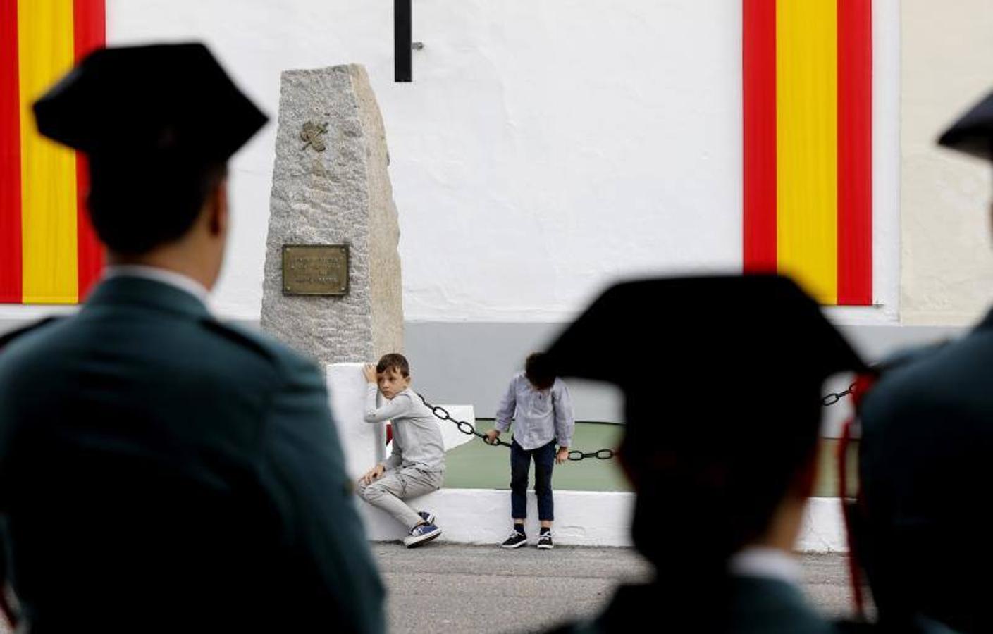 El Día del Pilar en la Guardia Civil de Córdoba, en imágenes