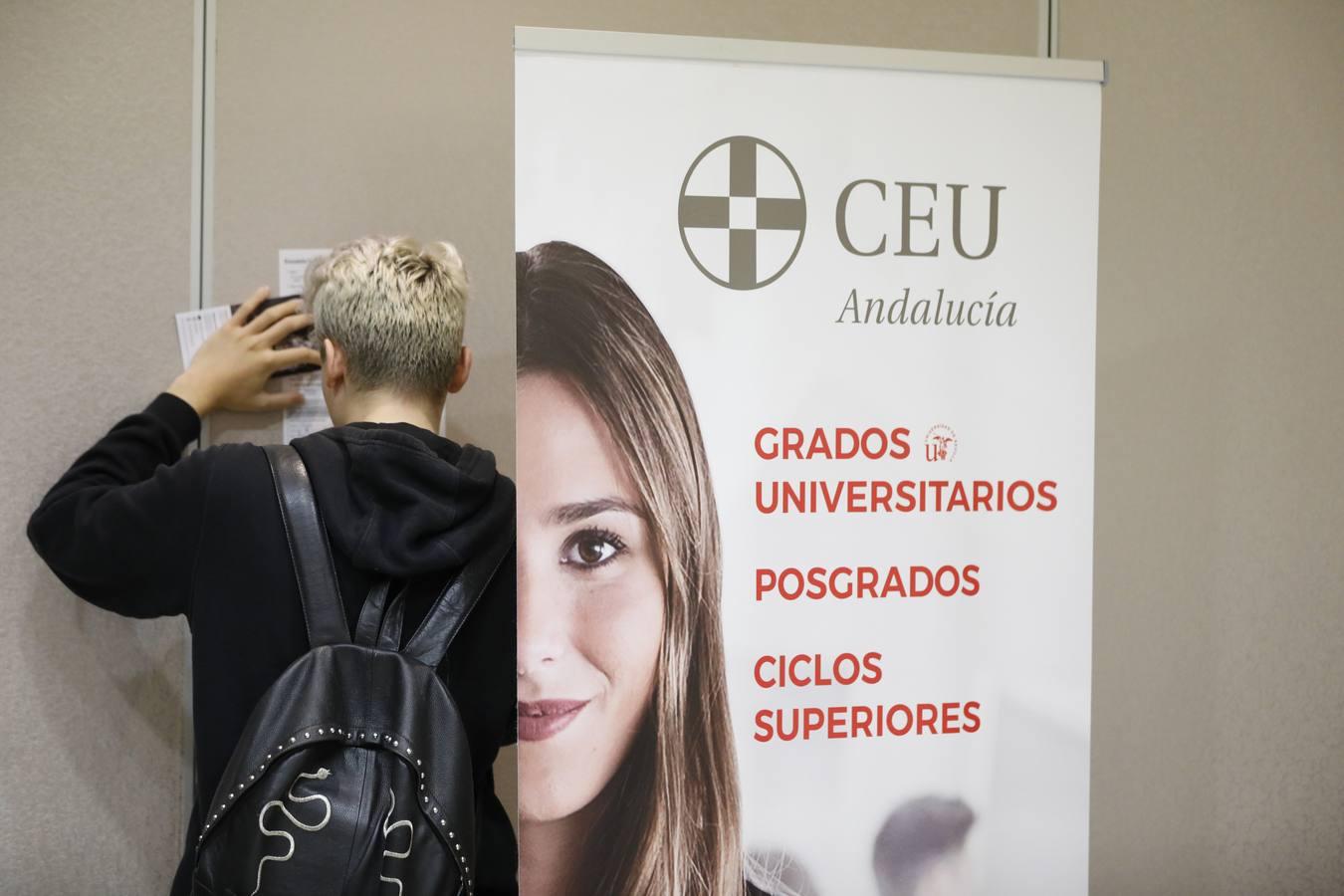 El Salón de Orientación Universitaria Unitour en Córdoba, en imágenes