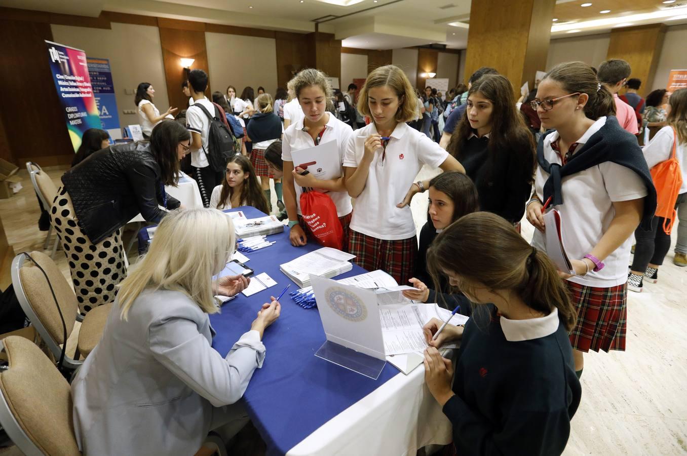 El Salón de Orientación Universitaria Unitour en Córdoba, en imágenes