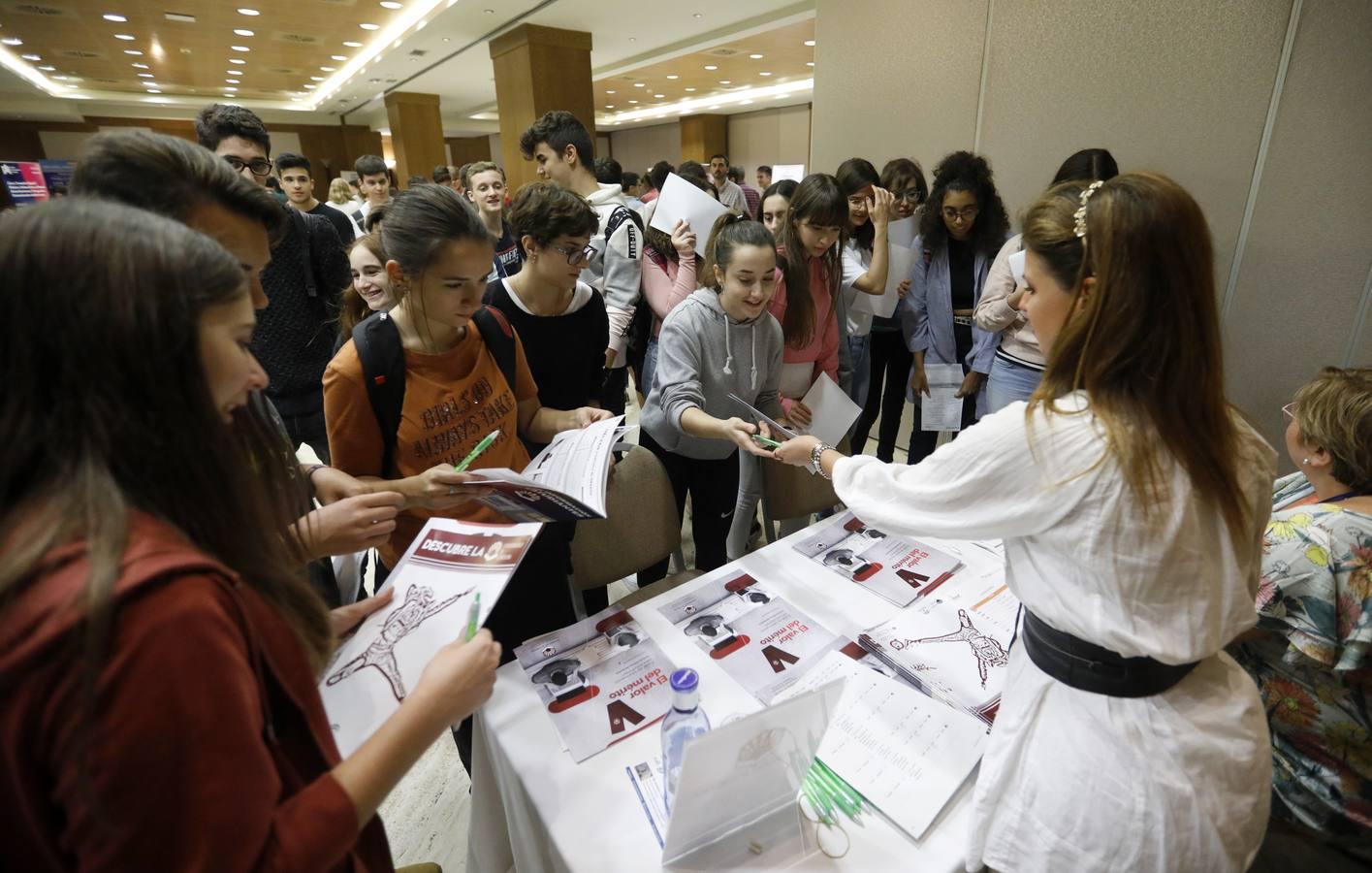 El Salón de Orientación Universitaria Unitour en Córdoba, en imágenes