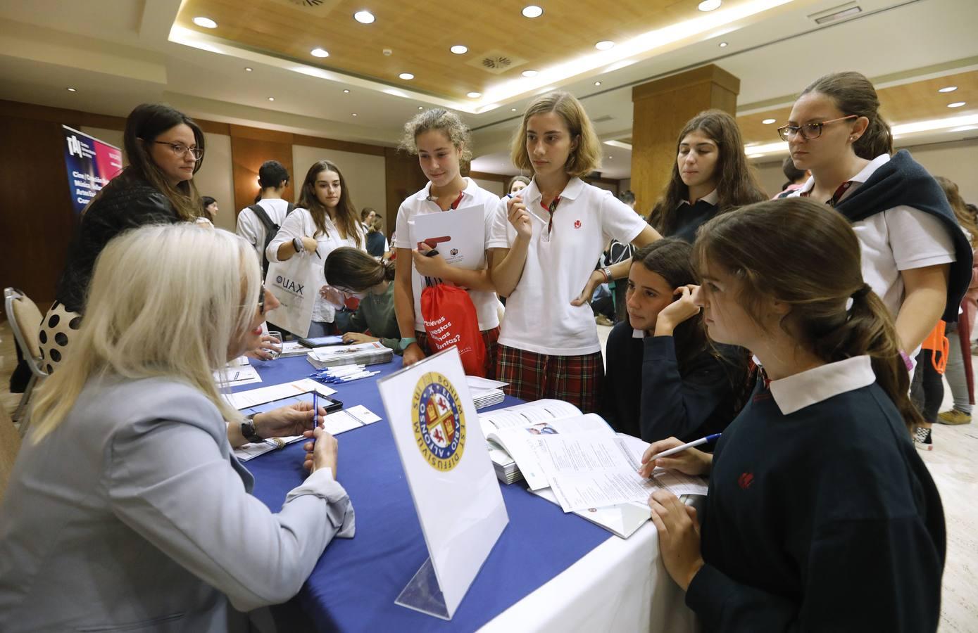 El Salón de Orientación Universitaria Unitour en Córdoba, en imágenes