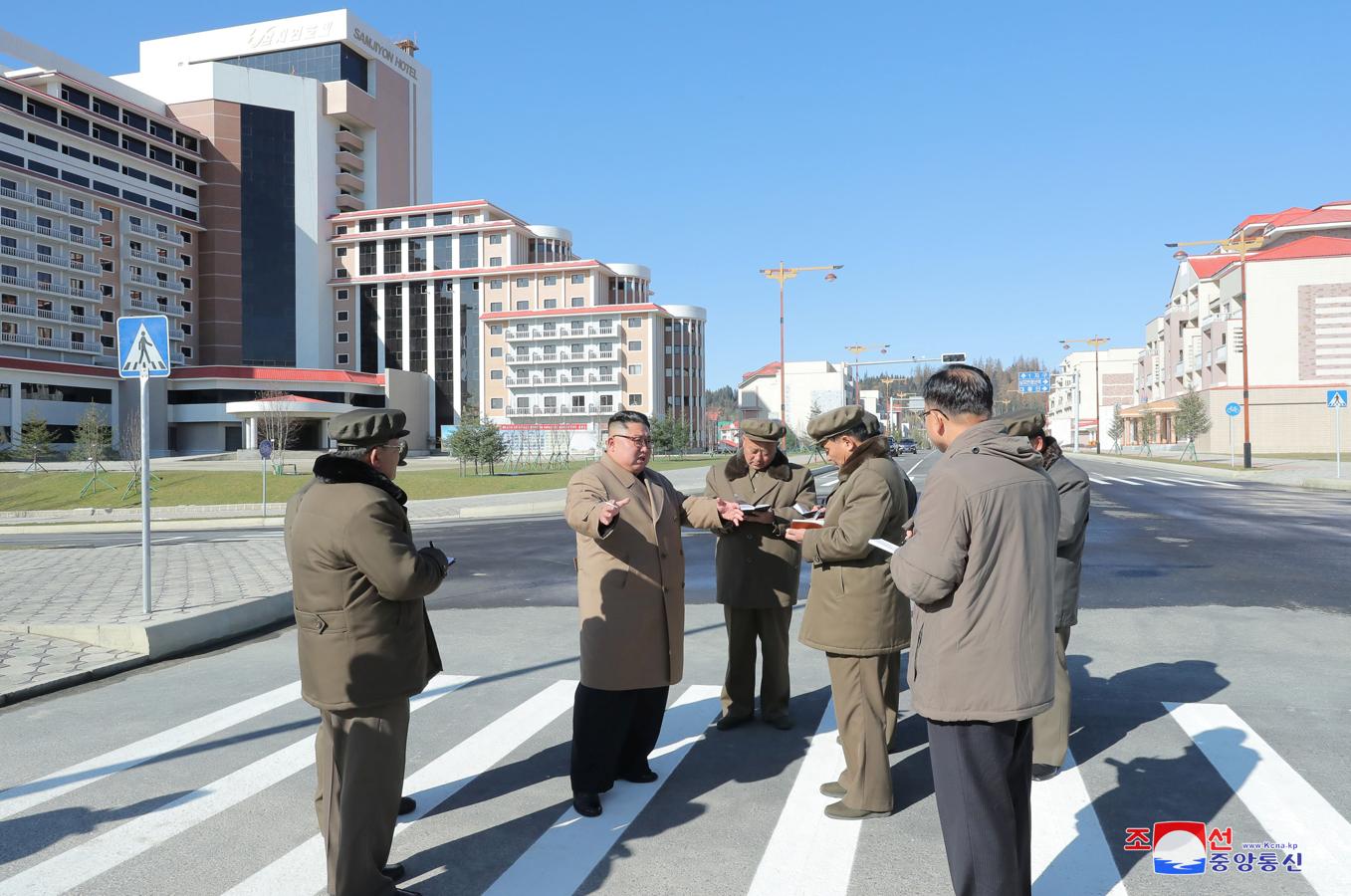 La cabalgada de Kim Jong-un en el monte sagrado de Paektu, en imágenes