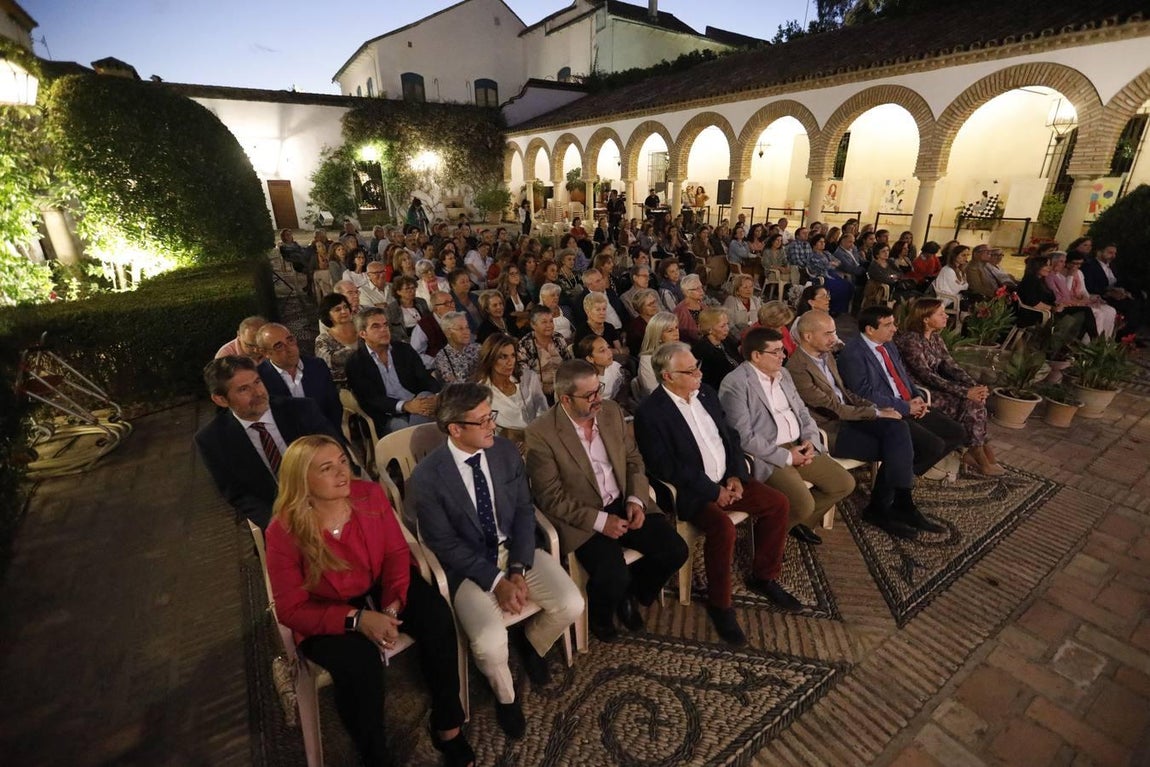 La gala homenaje a las mujeres con cáncer de mama de Córdoba, en imágenes