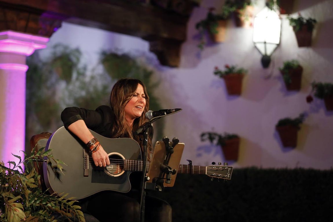 La gala homenaje a las mujeres con cáncer de mama de Córdoba, en imágenes
