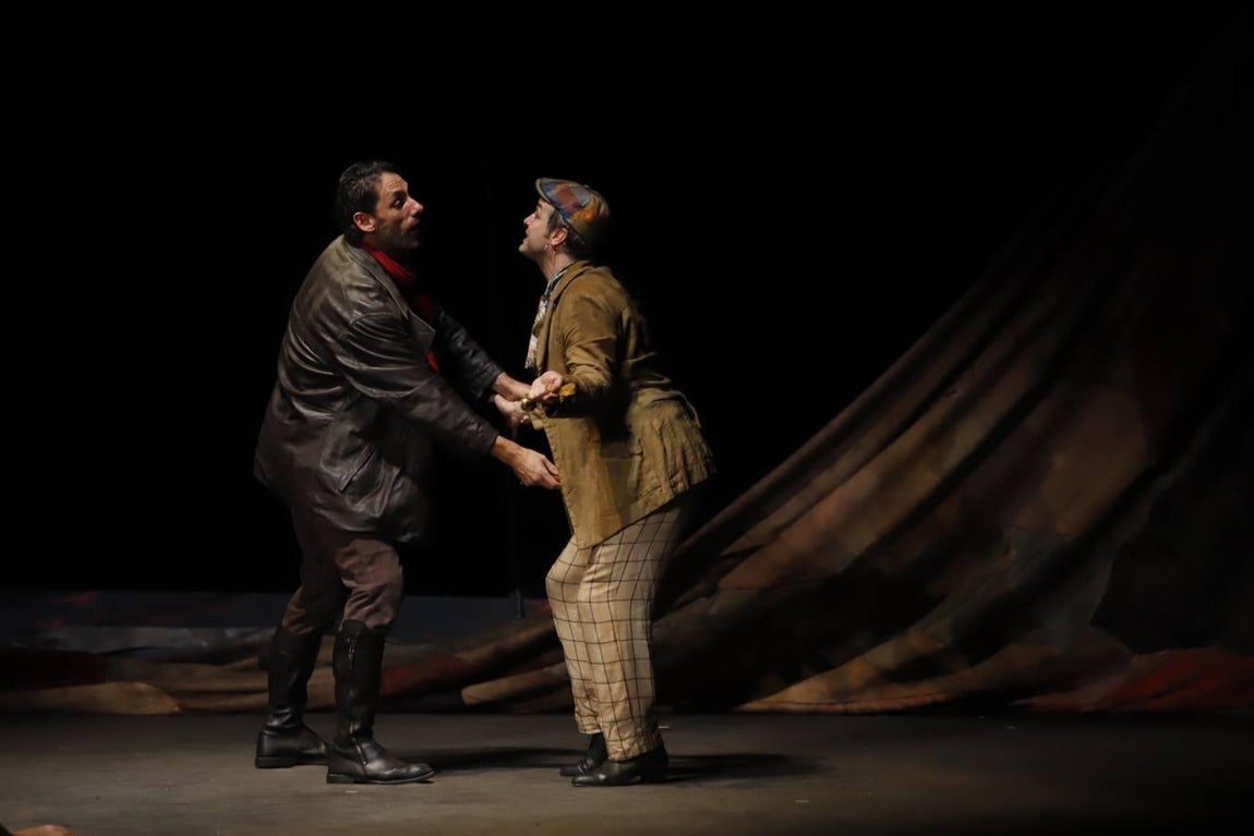 La representación de «Divinas palabras» en el Gran Teatro de Córdoba, en imágenes