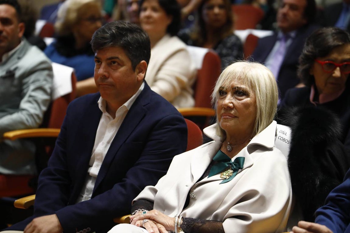 La Asociación contra el Cáncer celebra su 25 aniversario en Córdoba, en imágenes