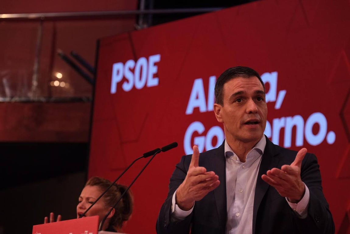 Fotos: Pedro Sánchez y Susana Díaz en Cádiz