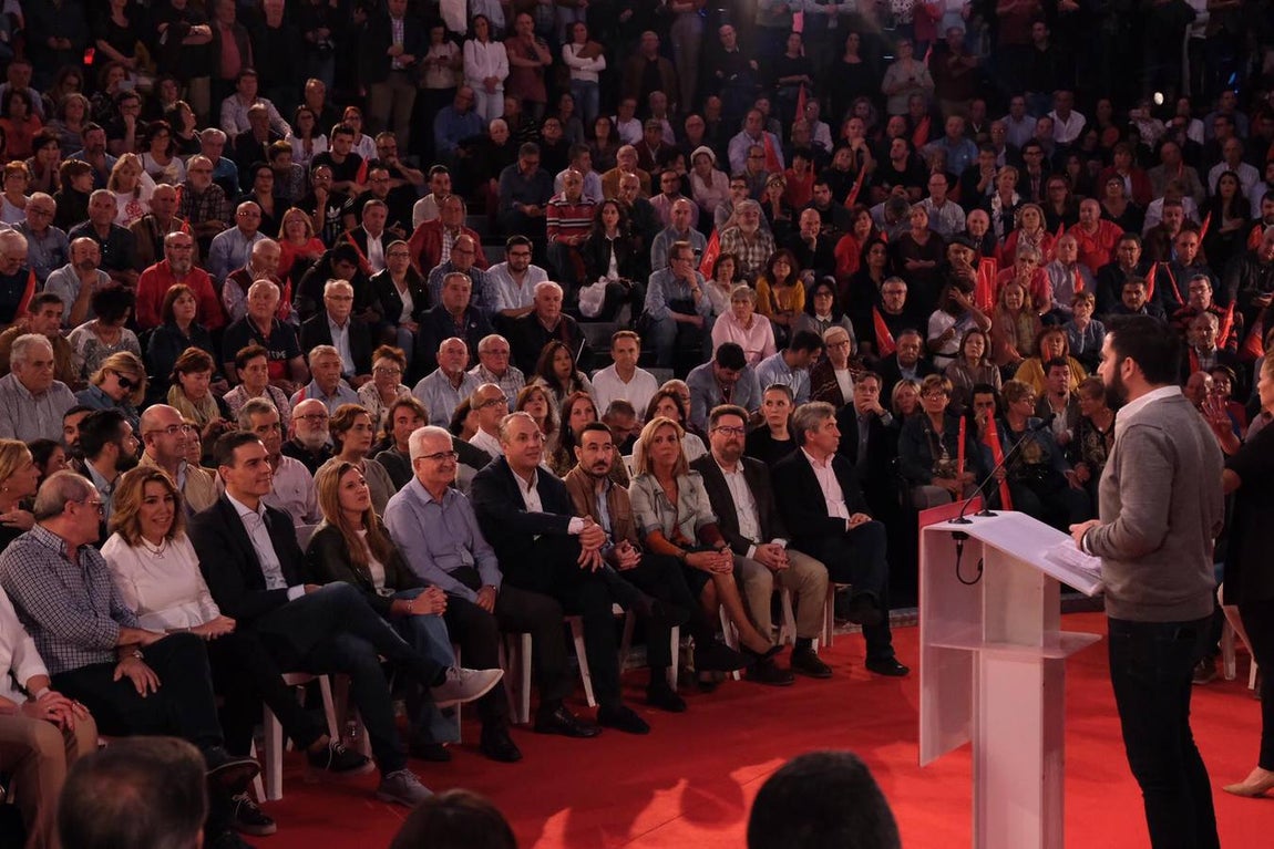 Fotos: Pedro Sánchez y Susana Díaz en Cádiz