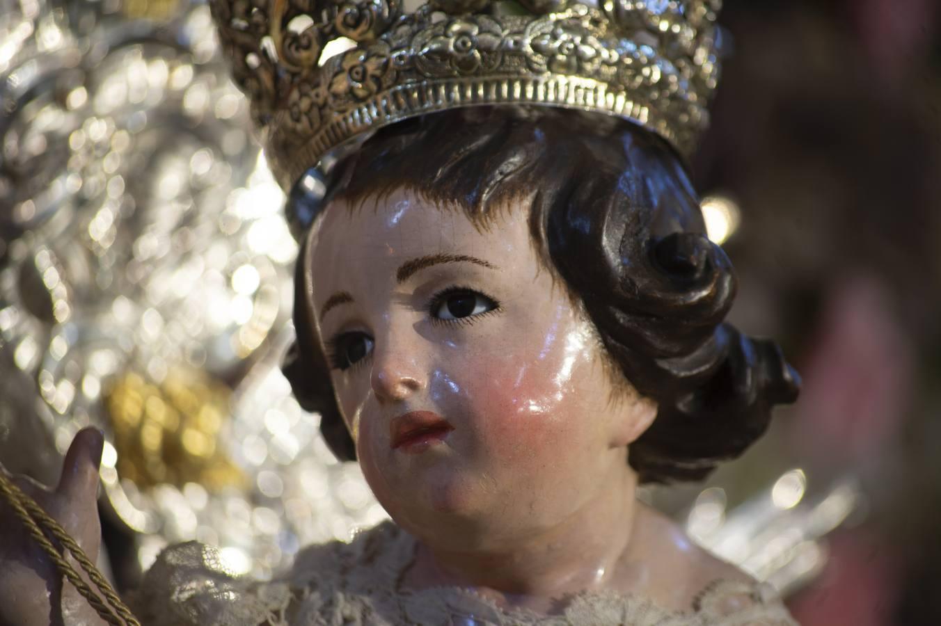 El regreso de la Virgen del Carmen de Santa Ana tras la restauración