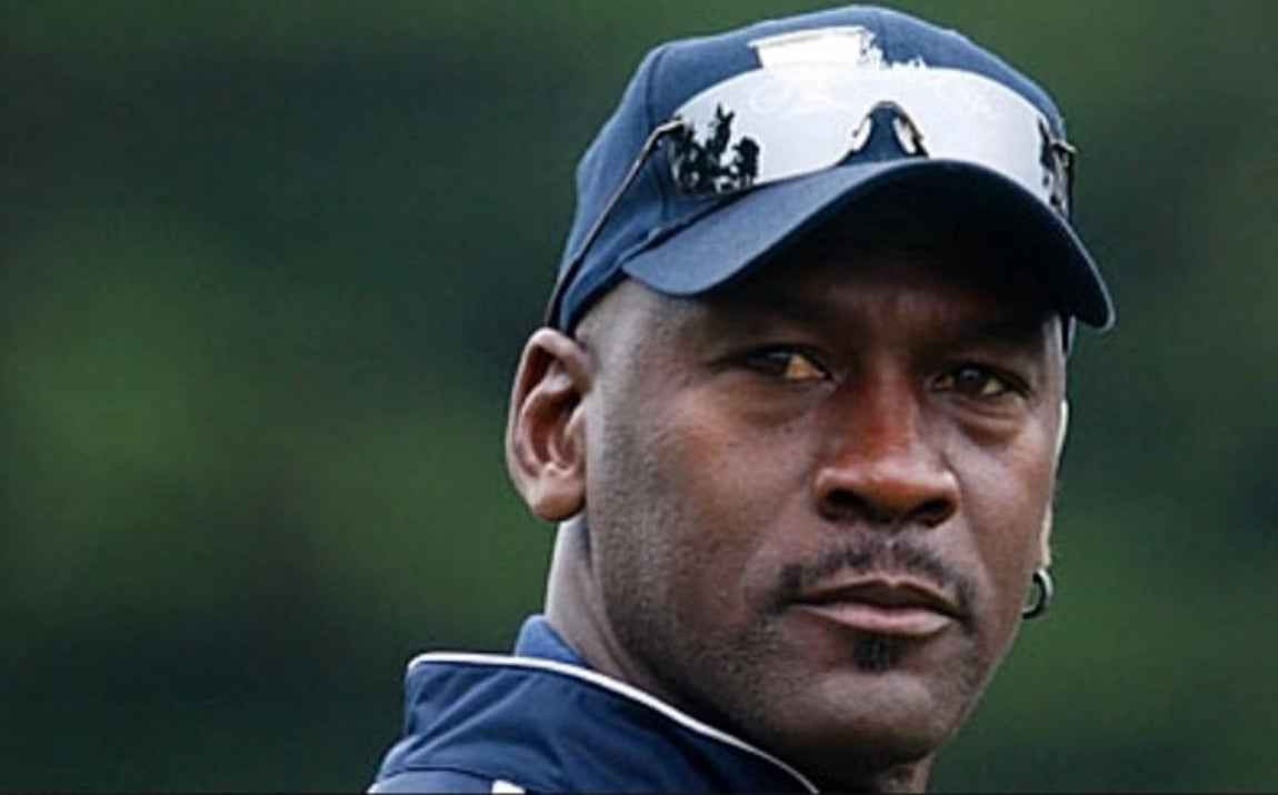 Una venta difícil. La leyenda de la NBA no encuentra compradores para su mansión de Chicago, que lleva a la venta desde febrero de 2012. Se vio obligado a bajar el precio en varias ocasiones hasta reduicirlo a 13 millones, una cantidad que nadie parece estar dispuesto a pagar