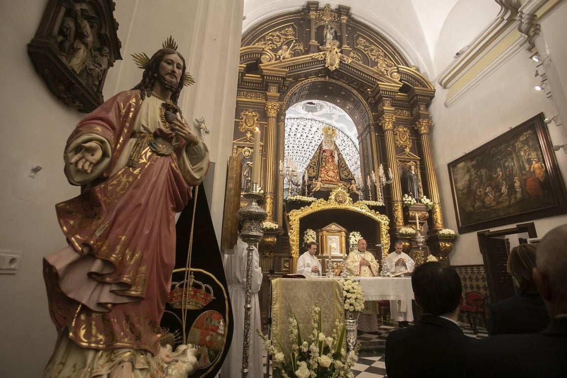 La misa por los 300 años de la Virgen de los Dolores de Córdoba, en imágenes
