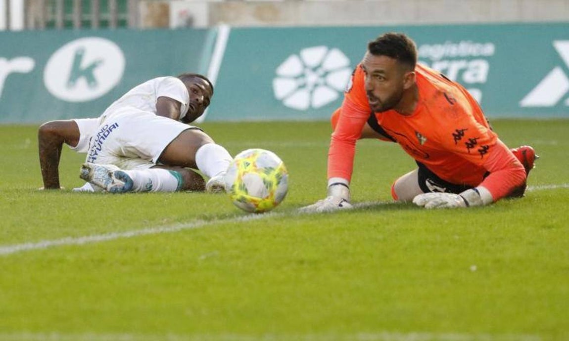 La victoria del Córdoba CF contra el San Fernando, en imágenes