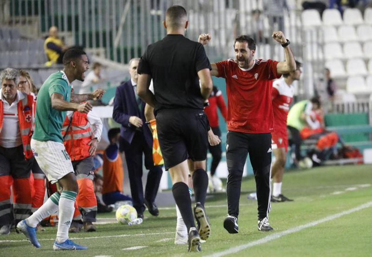 La victoria del Córdoba CF contra el San Fernando, en imágenes