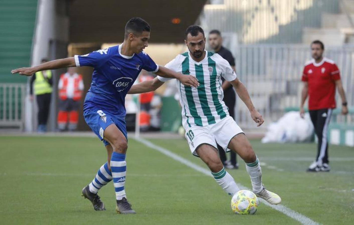 La victoria del Córdoba CF contra el San Fernando, en imágenes