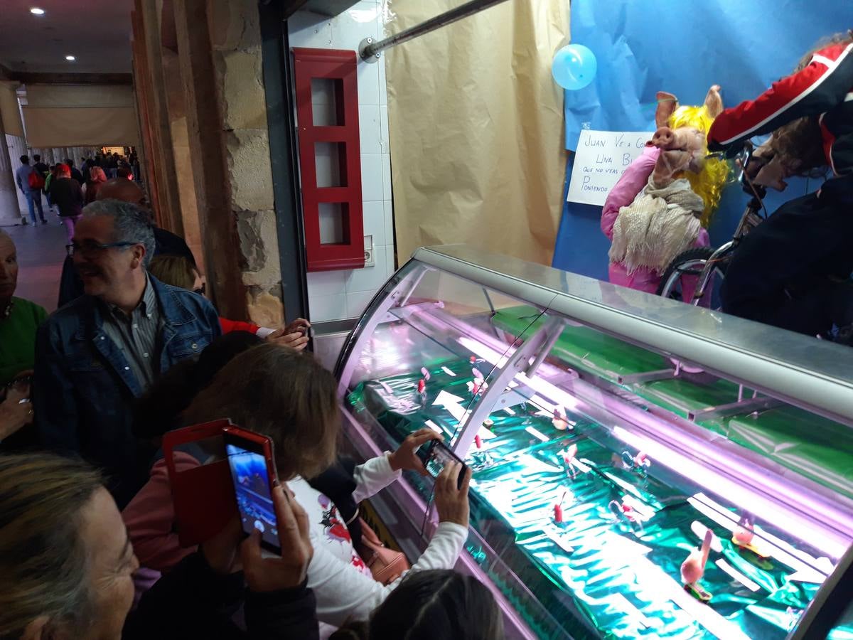 FOTOS: Tosantos 2019 en los mercados de abastos de Cádiz