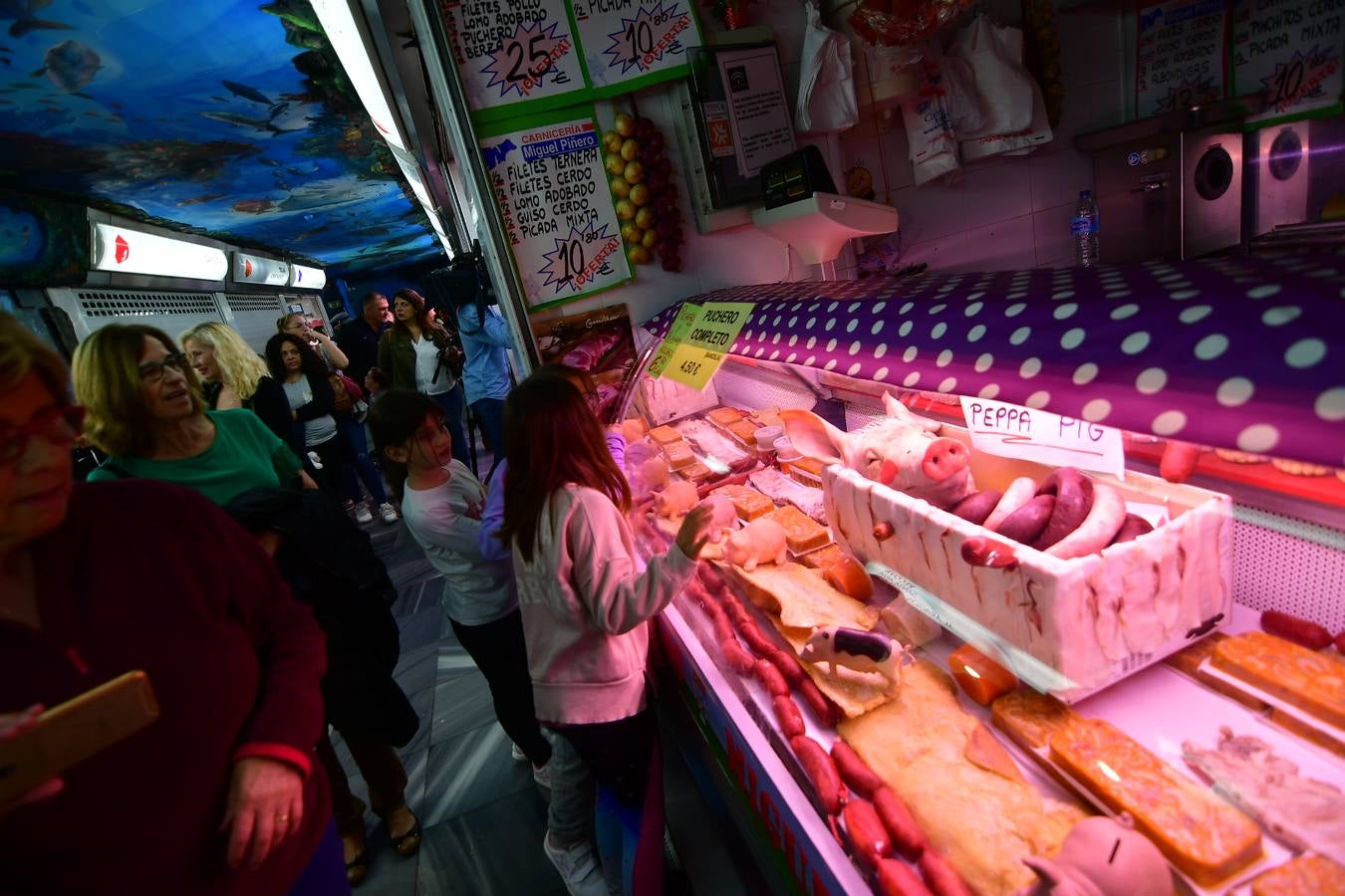 FOTOS: Tosantos 2019 en los mercados de abastos de Cádiz