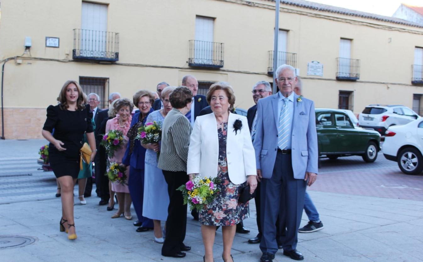 En imágenes: La celebración de las bodas de oro en Torrijos