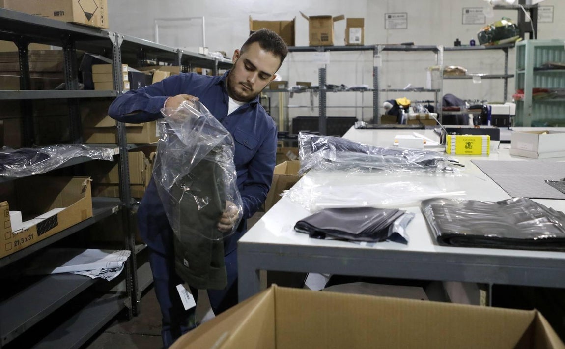 El centro logístico de Silbon en Córdoba, en imágenes