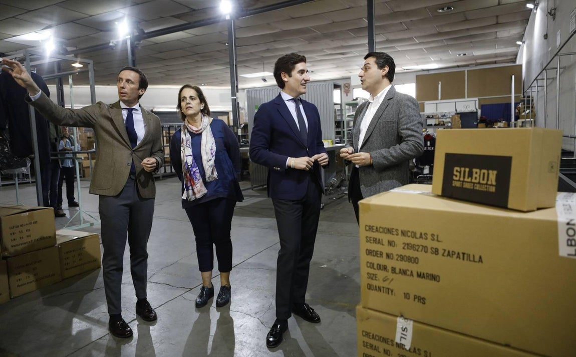 El centro logístico de Silbon en Córdoba, en imágenes