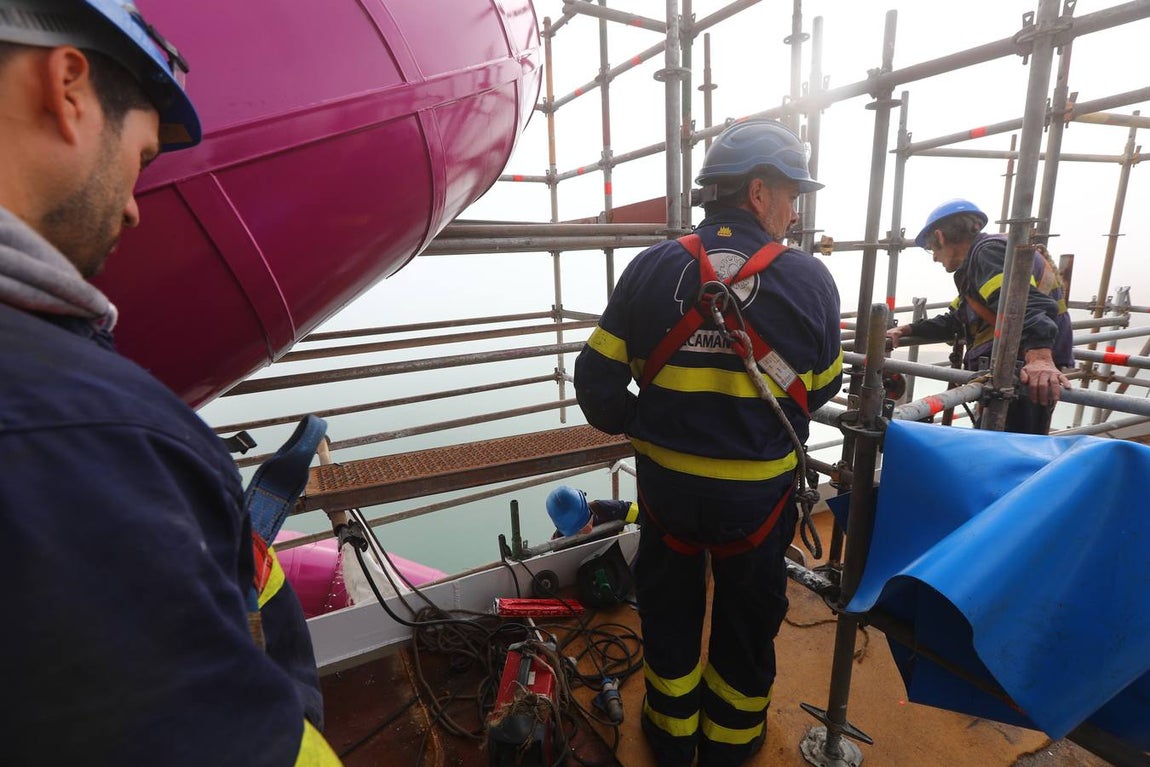 Las primeras imágenes de la reparación del crucero Oasis, de Royal Caribbean