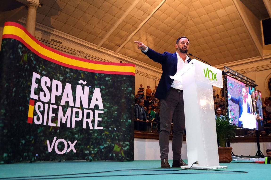 FOTOS: Lleno absoluto en el mitin de Santiago Abascal en Jerez