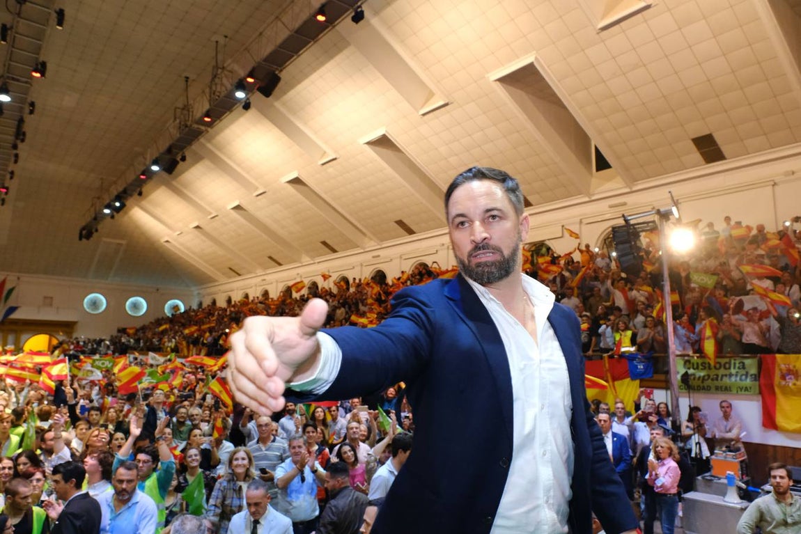 FOTOS: Lleno absoluto en el mitin de Santiago Abascal en Jerez