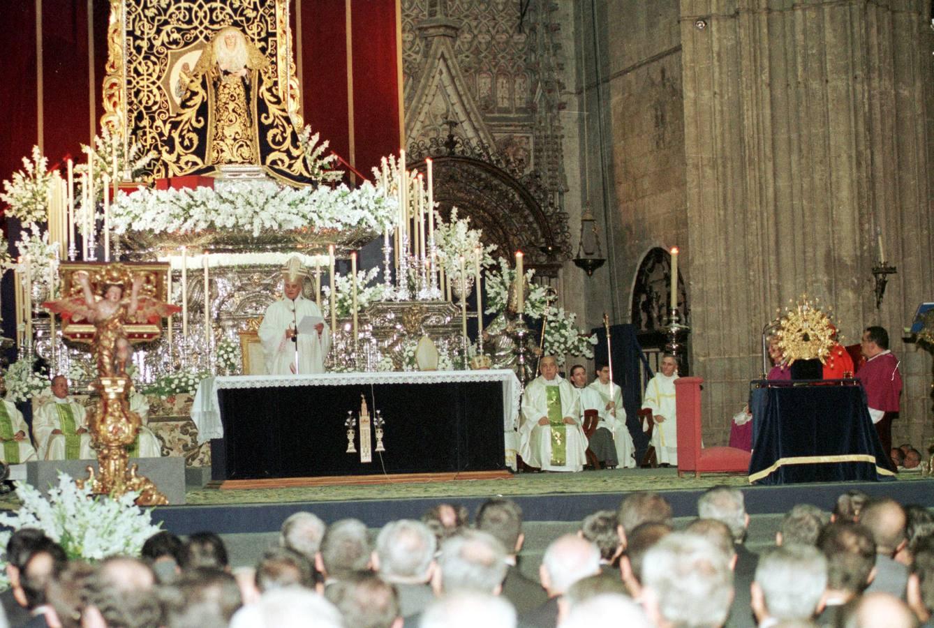 La coronación de la Virgen de la Estrella