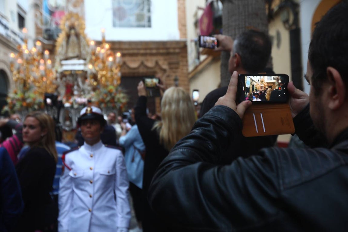 Procesión de la Virgen de la Palma Coronada