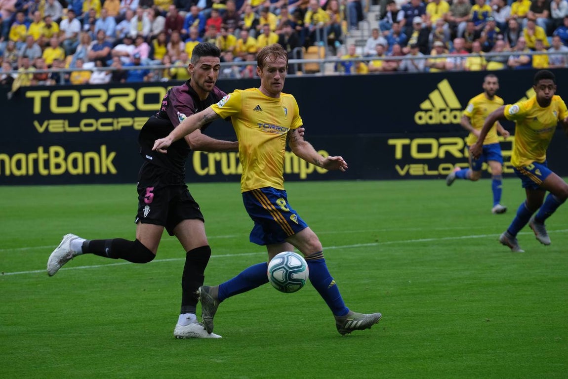 Partido Cádiz-Sporting (3-1)