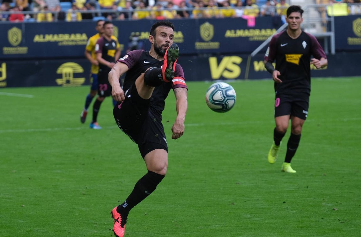 Partido Cádiz-Sporting (3-1)