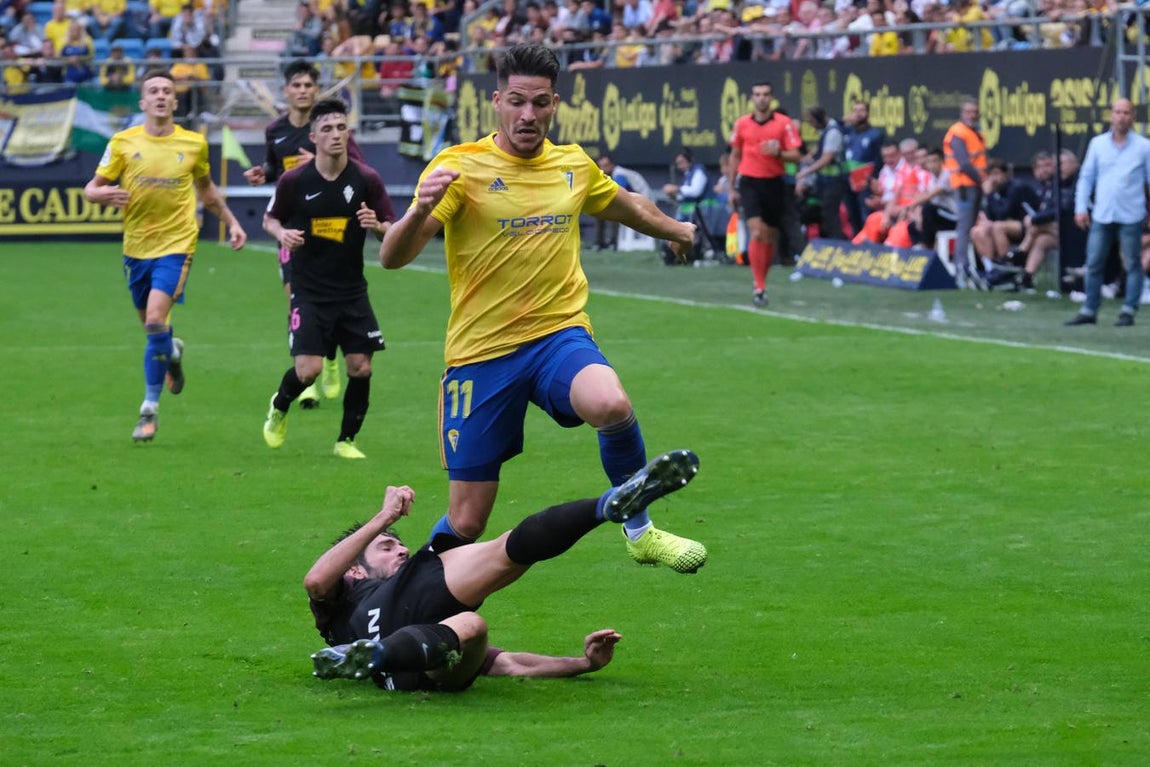 Partido Cádiz-Sporting (3-1)