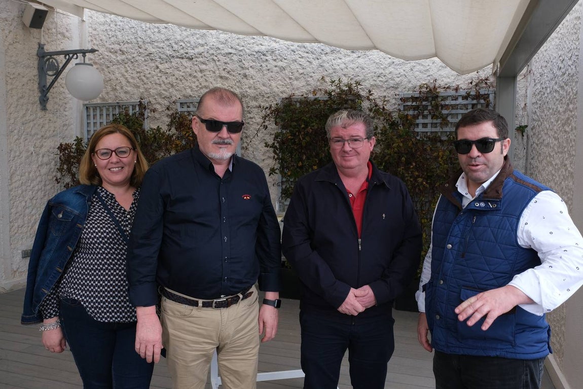 Ana Senci, Antonio López Muñoz, Juan López Muñoz y Miguel Ángel López Muñoz