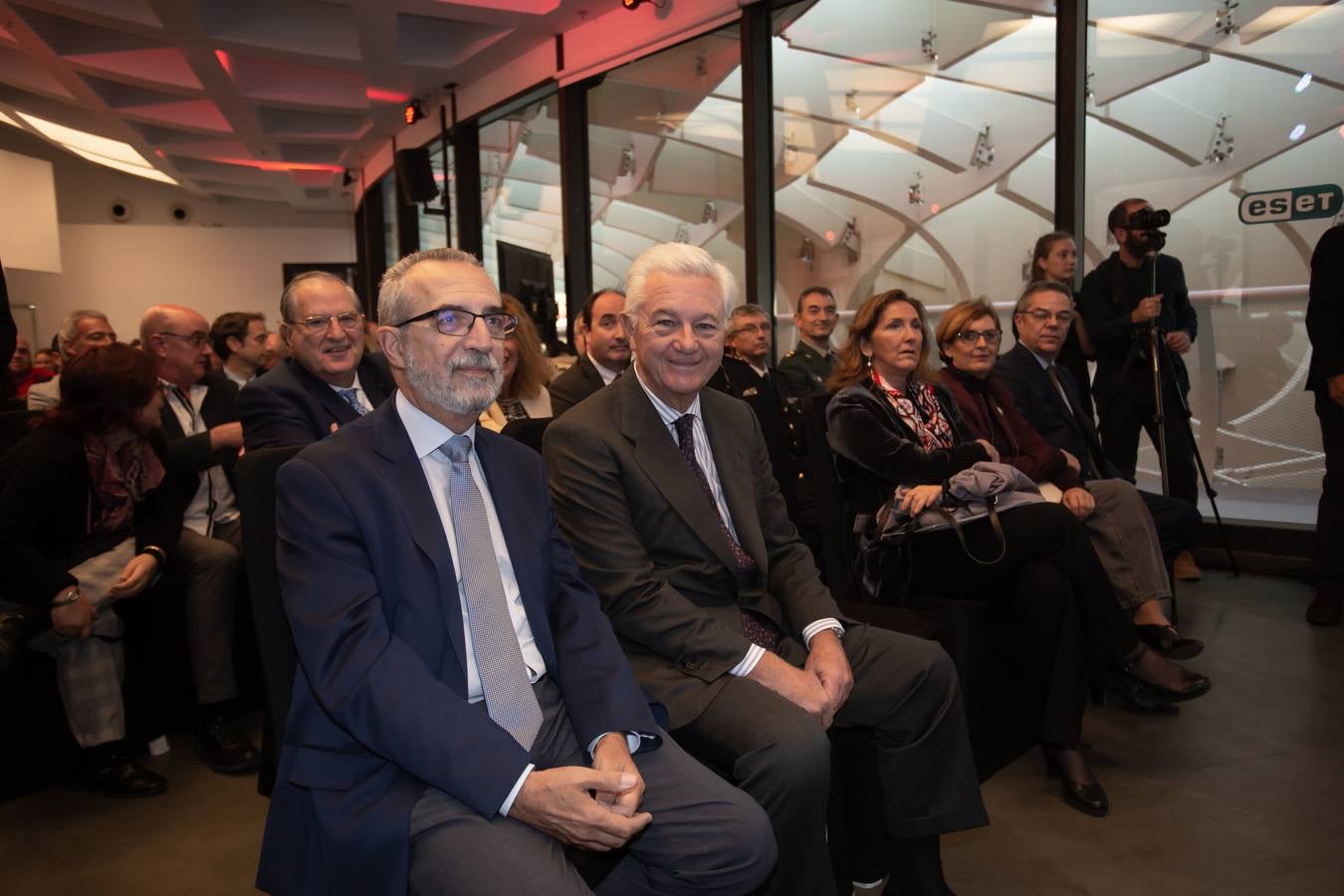 Entrega de los Premios Voluntariado 2019 de la Cruz Roja, en imágenes