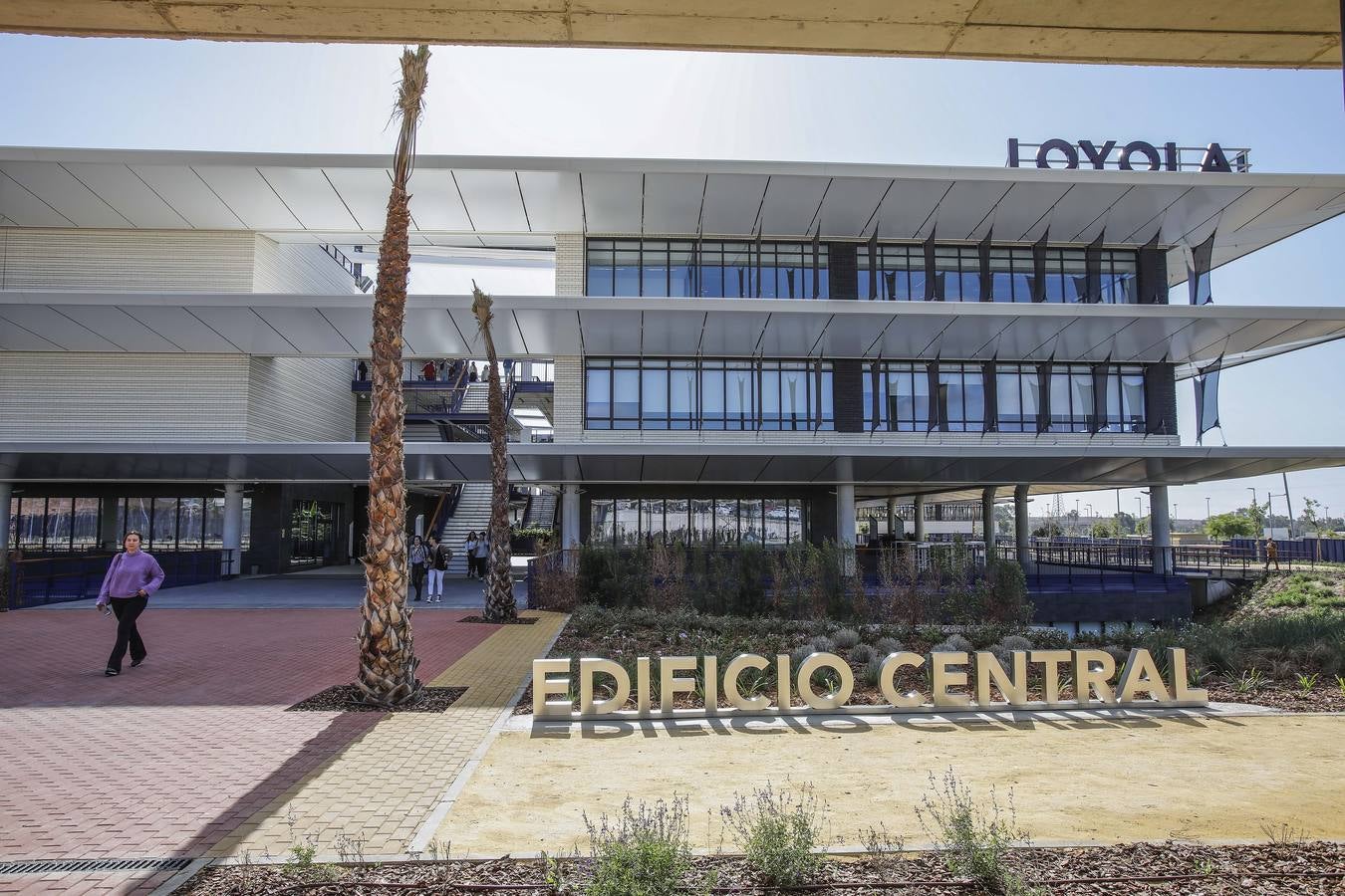 El nuevo campus de la Universidad de Loyola Andalucía, en imágenes