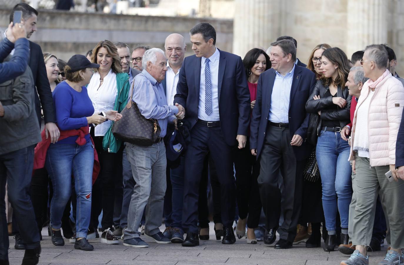 La visita de Pedro Sánchez a Córdoba, en imágenes