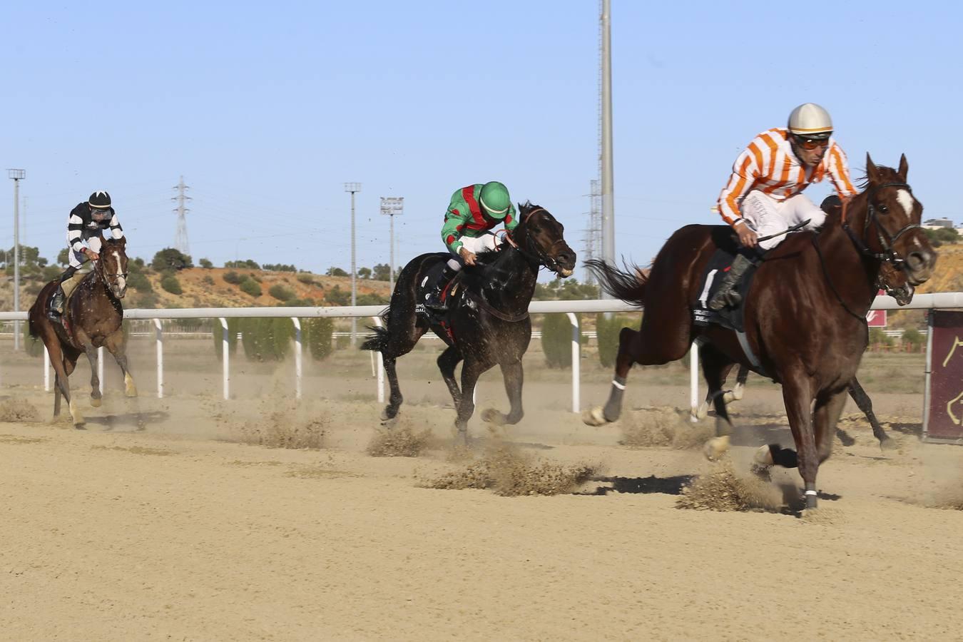 Comienza la temporada en el hipódromo de Dos Hermanas