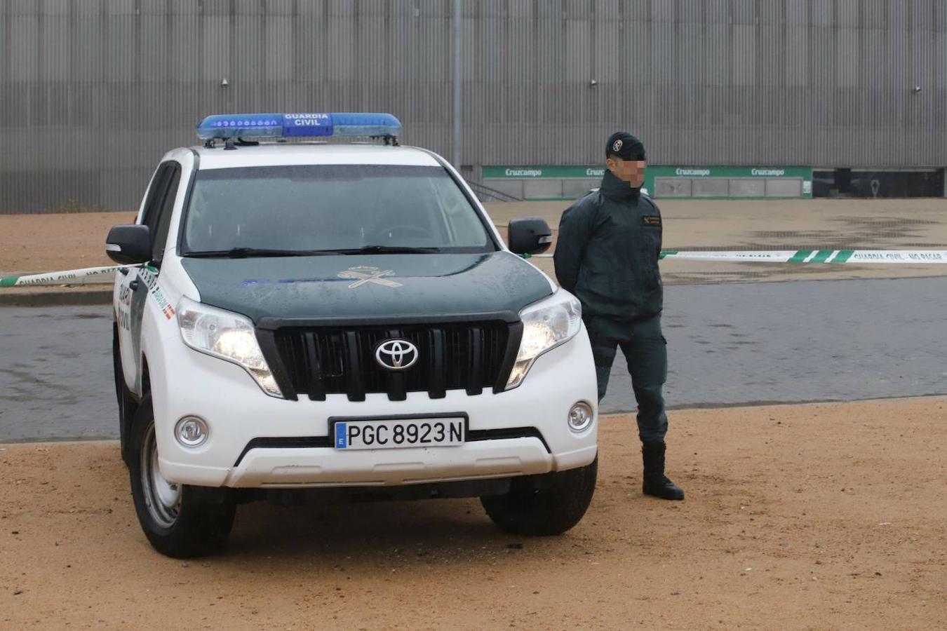 El registro de la Guardia Civil en el Córdoba CF y la casa de Jesús León, en imágenes