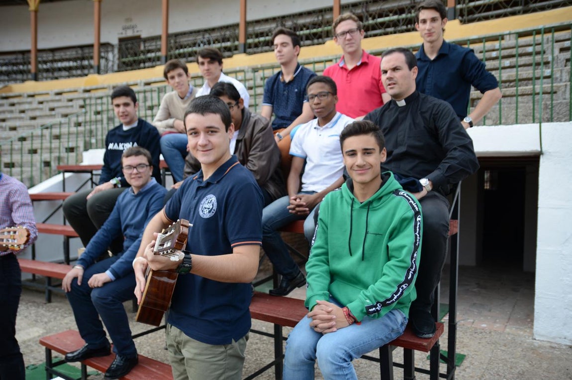 La misa por los fallecidos en el mundo del toro, en imágenes