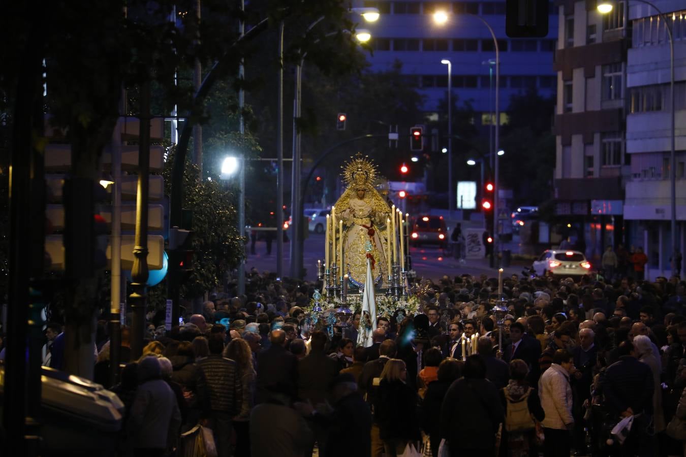 La procesión de las Vírgenes de Martínez Cerrillo en Córdoba, en imágenes