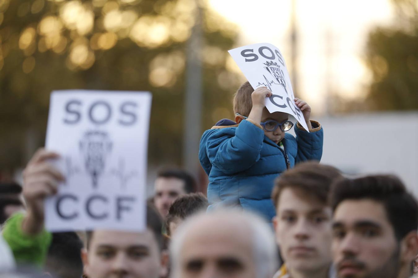 Las concentraciones en el partido del Córdoba CF, en imágenes