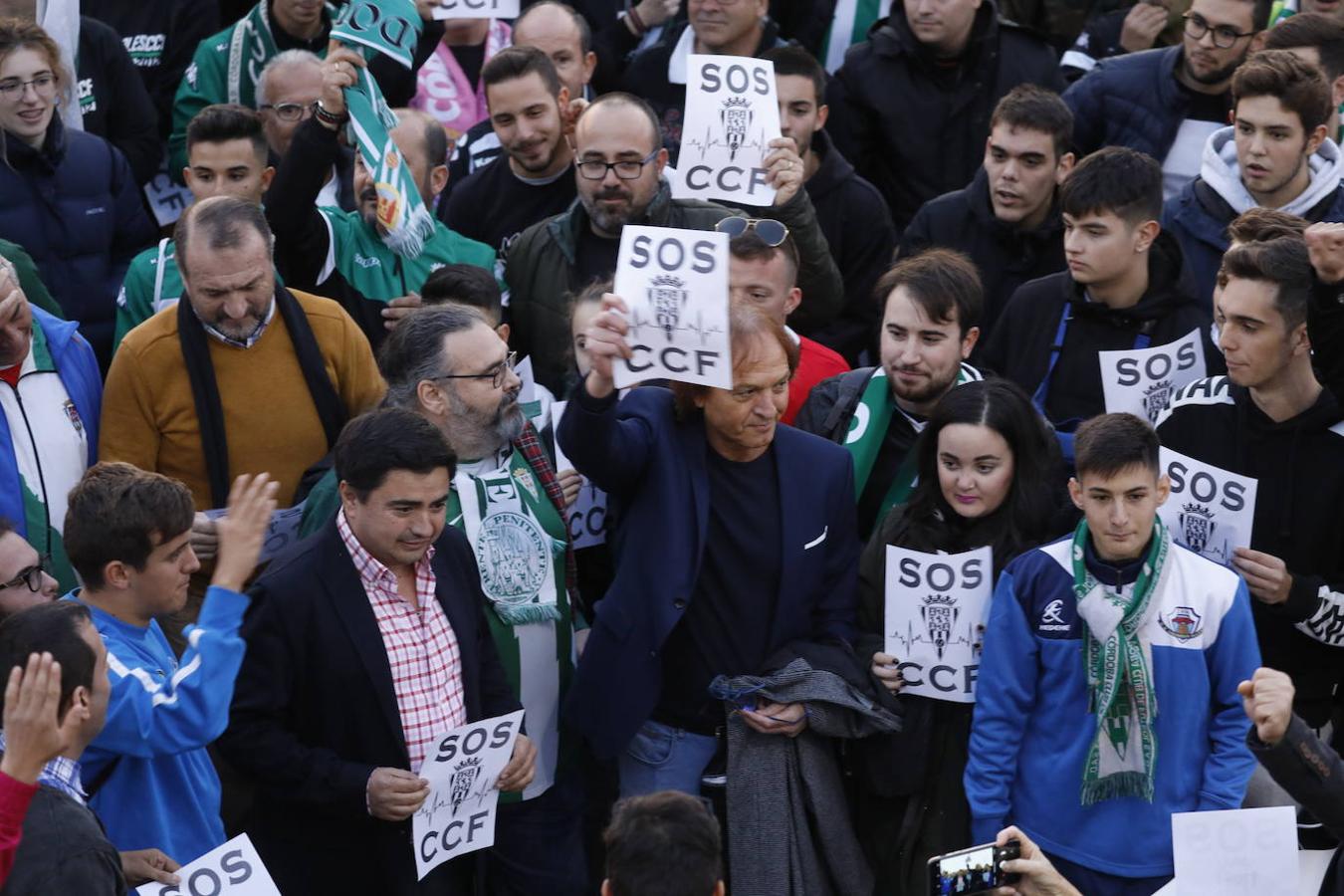 Las concentraciones en el partido del Córdoba CF, en imágenes